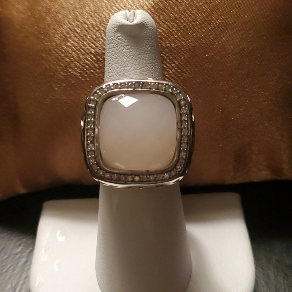 Beautiful Light Pink Rose Quartz Crystal Ring